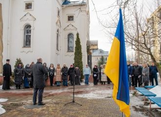 Вишнева міська громада в молитві за Україну та її захисників
